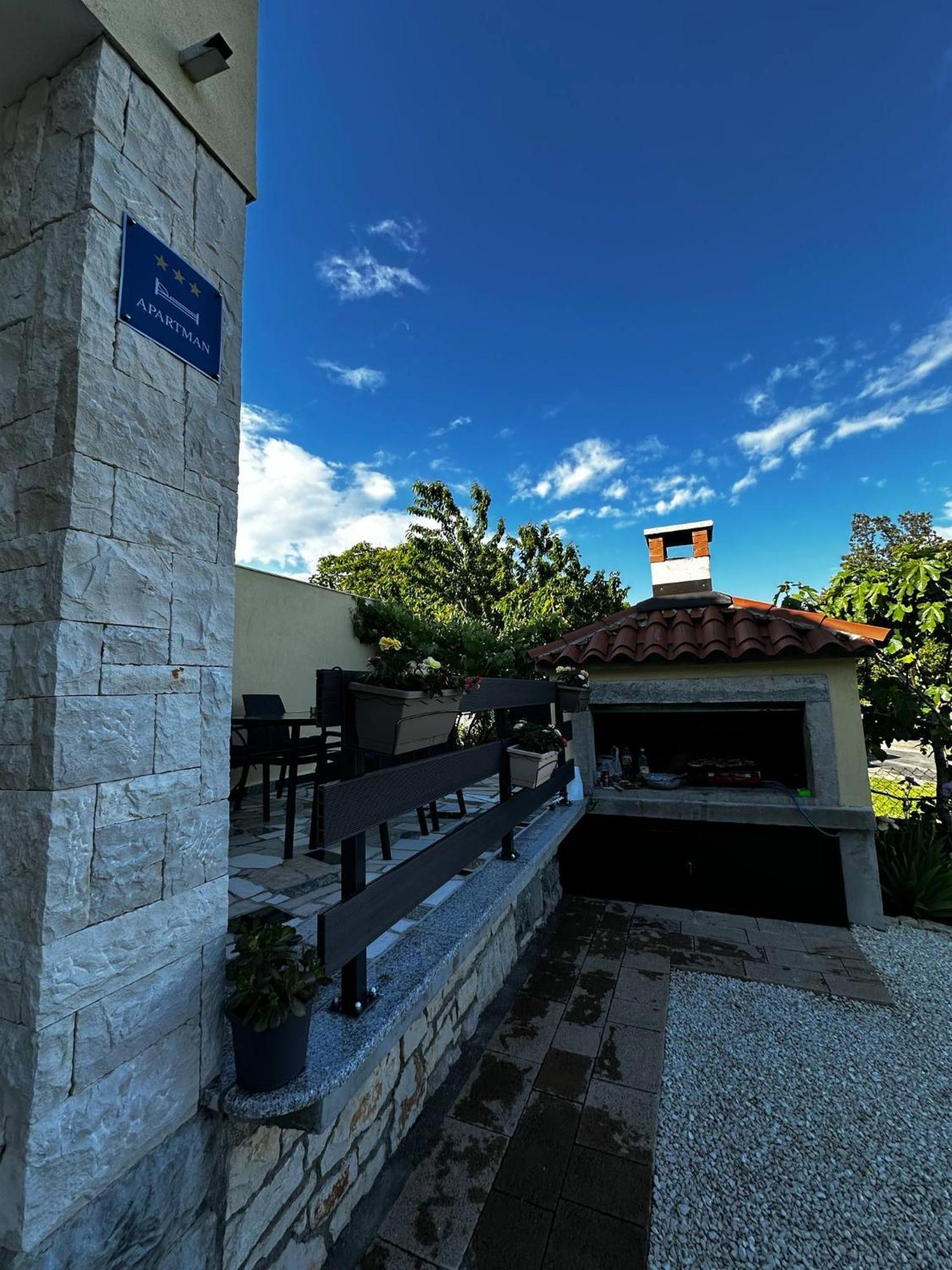 Lulic Apartment Labin  Exterior foto